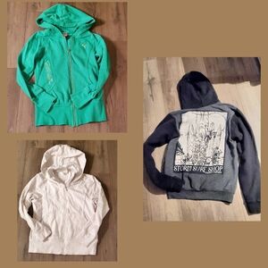 3 Hoodies women size fit S/M PUMA, Northern Reflections, good condition